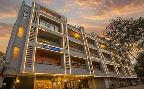 Capital O 60582 Hotel Seven Hills